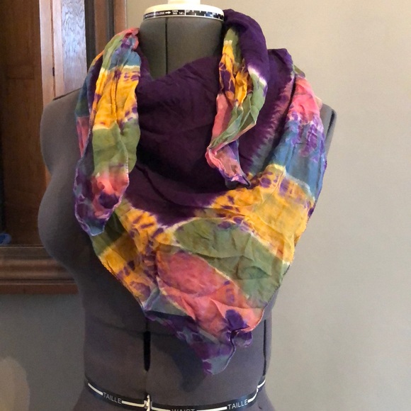 Scarf - Picture 2 of 3